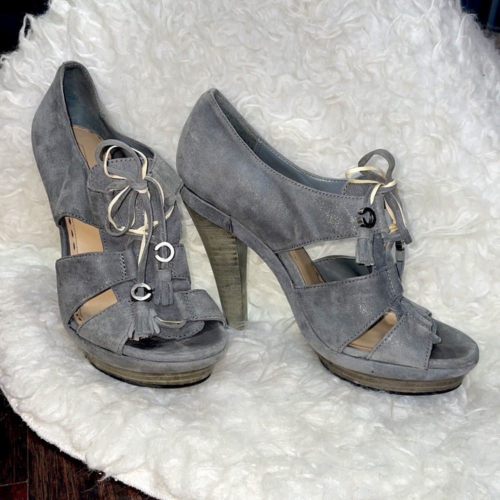 Coach Teagan 8.5 Metallic Shimmer Grey Suede Lace Up Peep Toe Platform H…